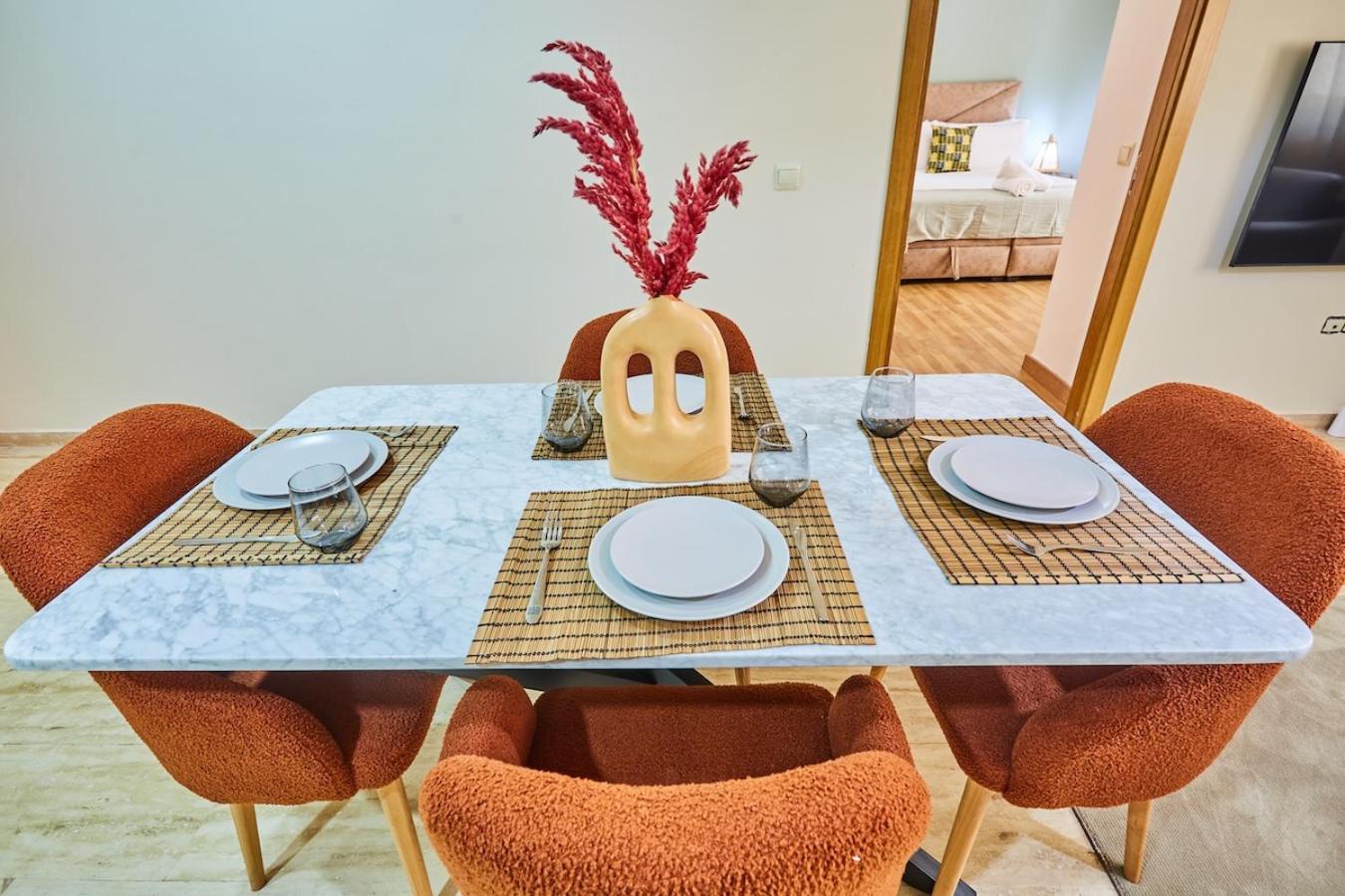 Escape Modern 1-bed Near Casa Voyageurs *